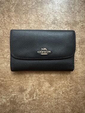 Coach Black Pebbled Leather Continental Wallet with Gold Logo